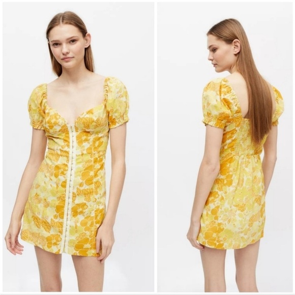 Urban Outfitters Dresses & Skirts - Urban Outfitters Britney Puff Sleeve Hook Eye Cotton Retro Sundress